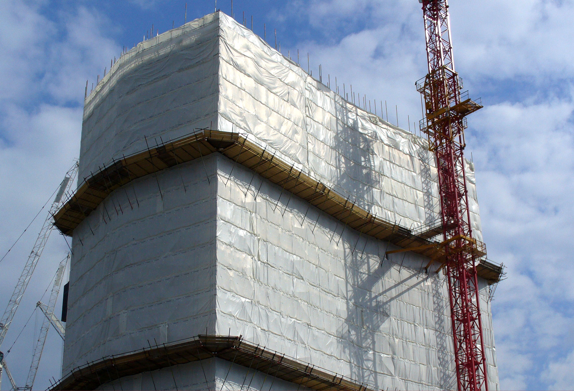 Detailed View About Scaffold Sheeting Products- Uses And Benefits Related To It……