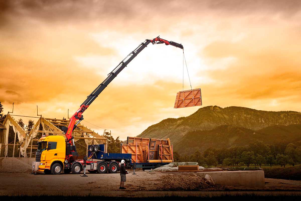 Need A Heavy Lift? A Heavy-Duty Crane May Be The Answer